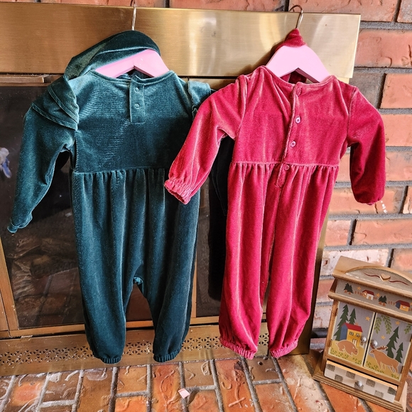 Velour Rompers - Picture 6 of 7